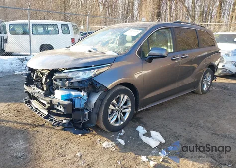 2022 Toyota Sienna Xle z USA, uszkodzony, nr VIN 5TDJSKFC9NS058513